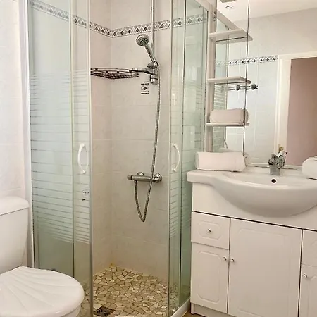 Apartment La Palmeraie, P2 Avec Parking A 2 Min Des Plages - Les Flots
