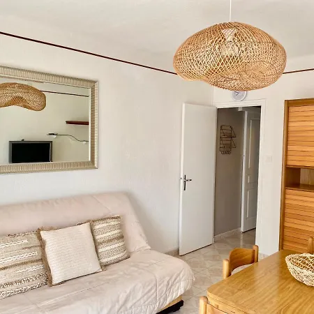 La Palmeraie, P2 Avec Parking A 2 Min Des Plages - Les Flots Apartment